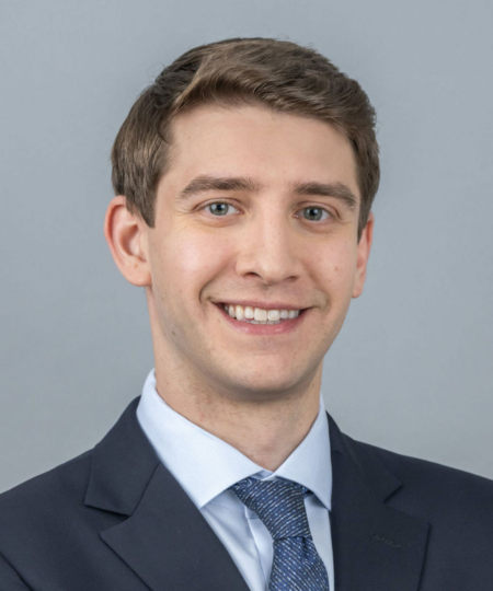Brett Saperstein Headshot
